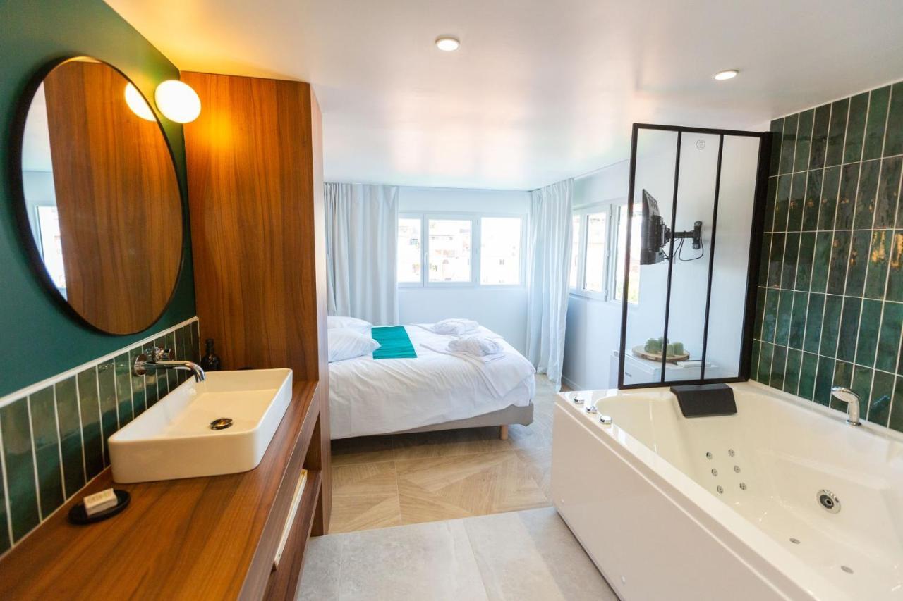 Love hotel Du Mont D'or - Baignoire - Minibar Offert Marseille