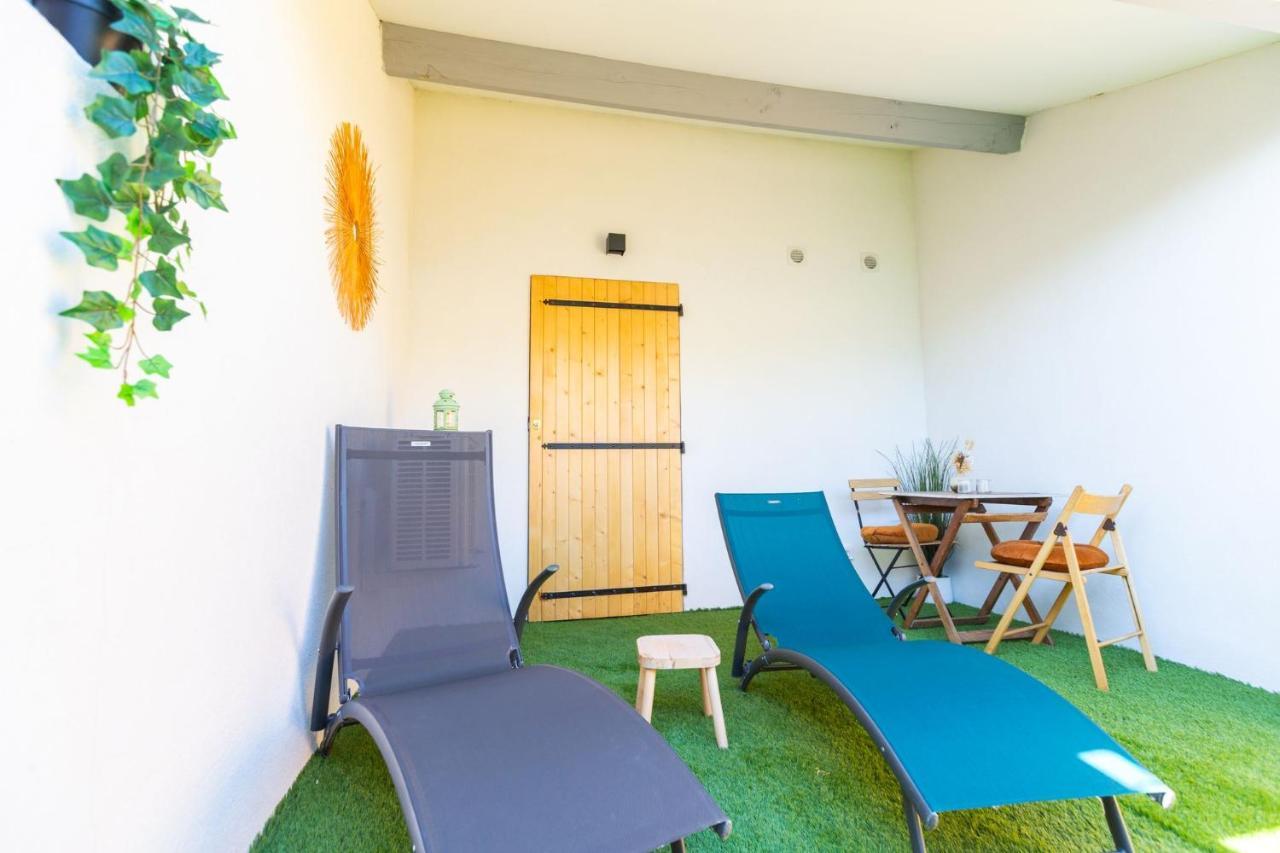 Du Mont D'or - Baignoire - Minibar Offert
